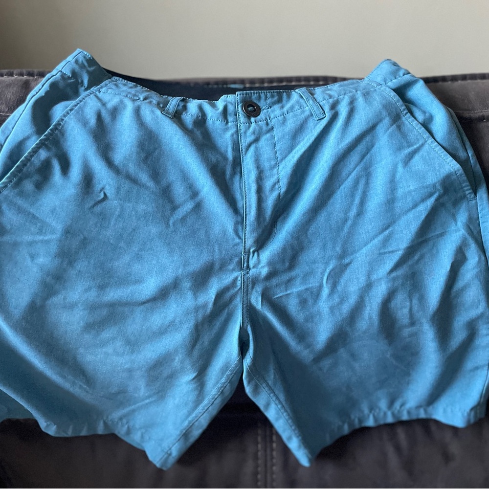 Volcom Men's Teal Flat Front Shorts